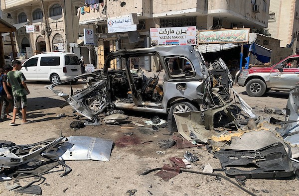 سيارة محطمة في حي تل الهوى بمدينة غزة، قطاع غزة، بتاريخ 13 سبتمبر/أيلول 2026، بعد غارة جوية إسرائيلية استهدفتها.(صورة: محمد صالحة)