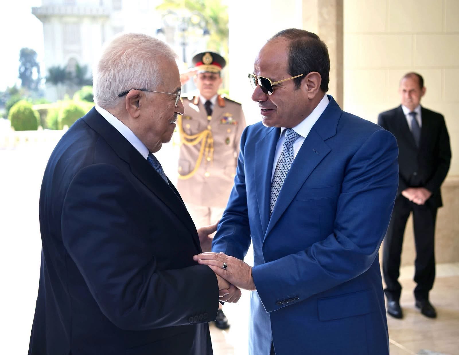 الرئيس عبد الفتاح السيسي يستقبل الرئيس محمود عباس ...jpg