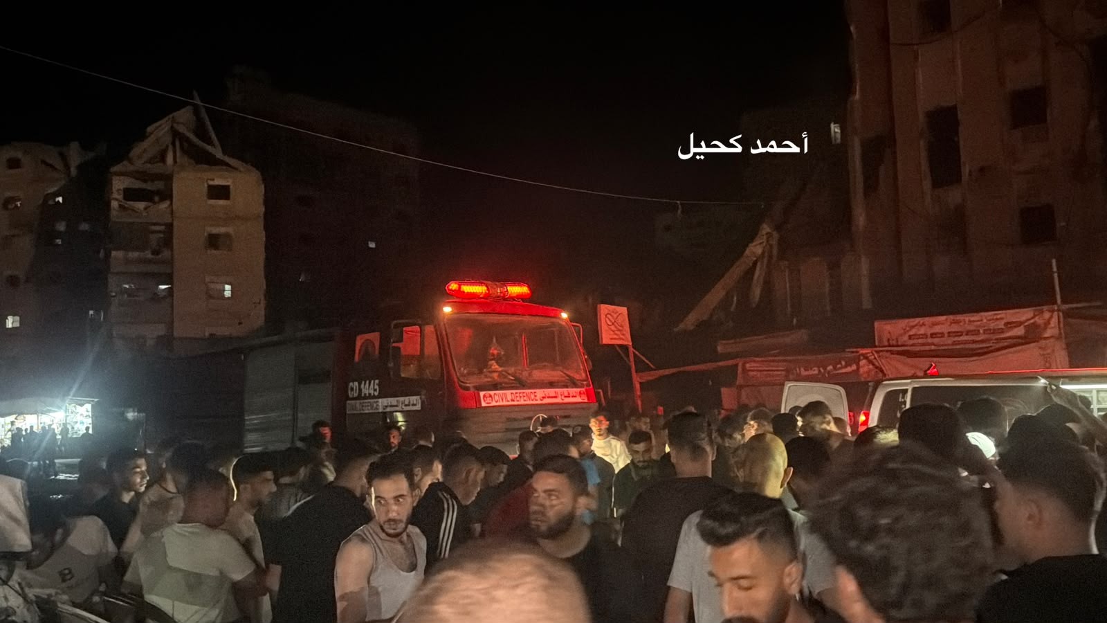 استهداف مركبة في شارع الصفطاوي شمال غرب مدينة غزة 12.jpg