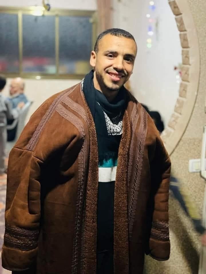 الشهيد يوسف أبو رزق.jpg