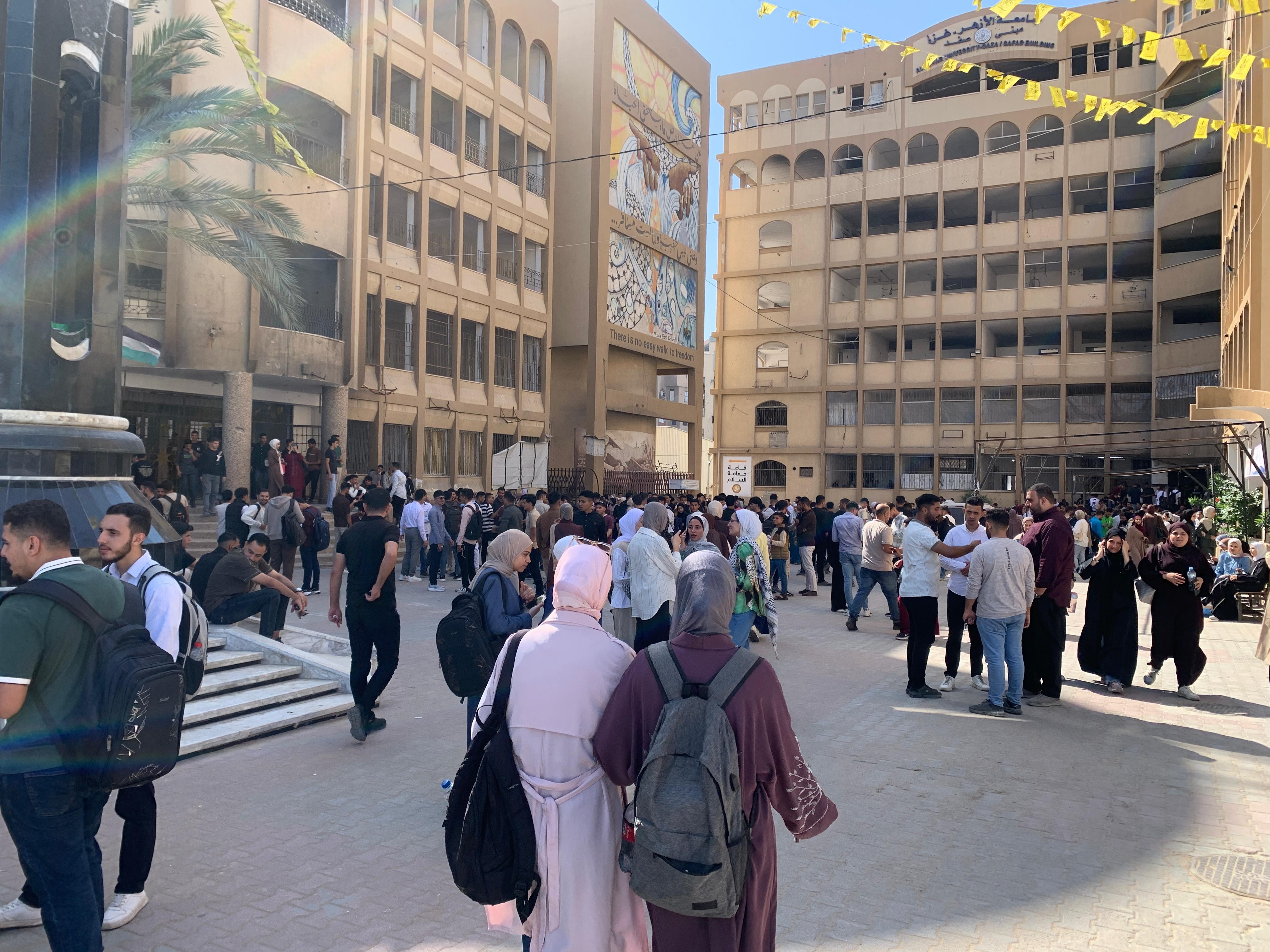 شركة جوال جامعة الأزهر غزة (2).jpg