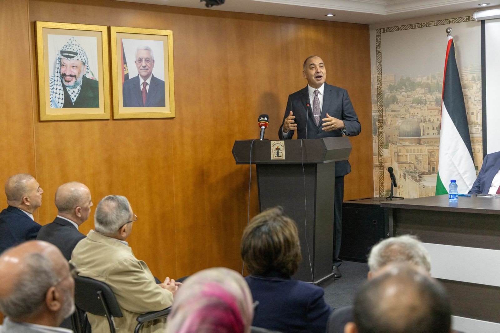اطلاق الملتقى الفلسطيني لخريجي الجامعات المغربية.jpg
