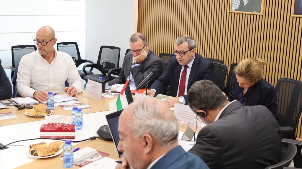 سلطة جودة البيئة تناقش الواقع البيئي