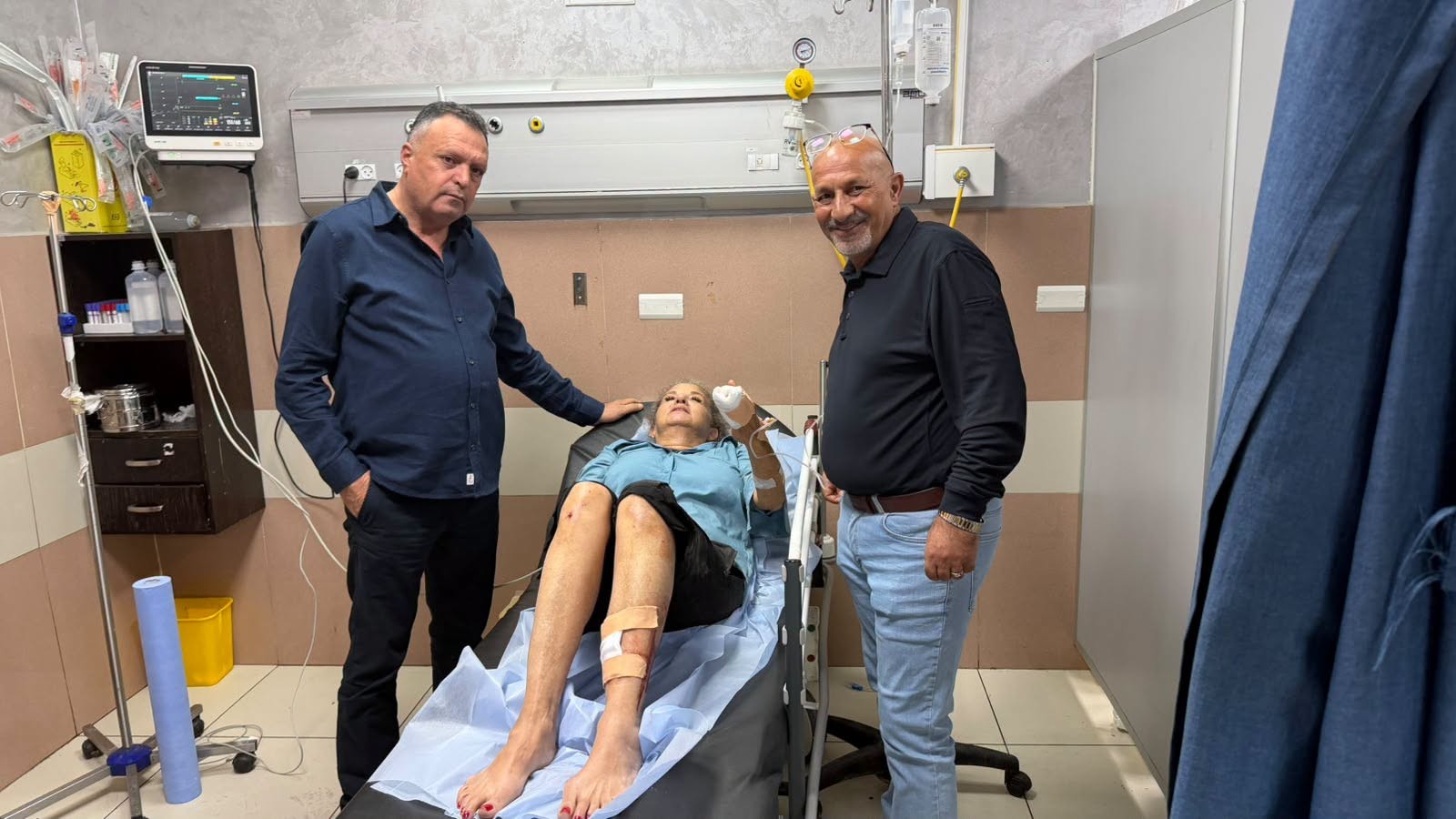 الاعتداء على الزميلة الأمريكية محاولة للقتل من قبل المستوطنين واعتداء صارخ بحق حرية الصحافة.jpg