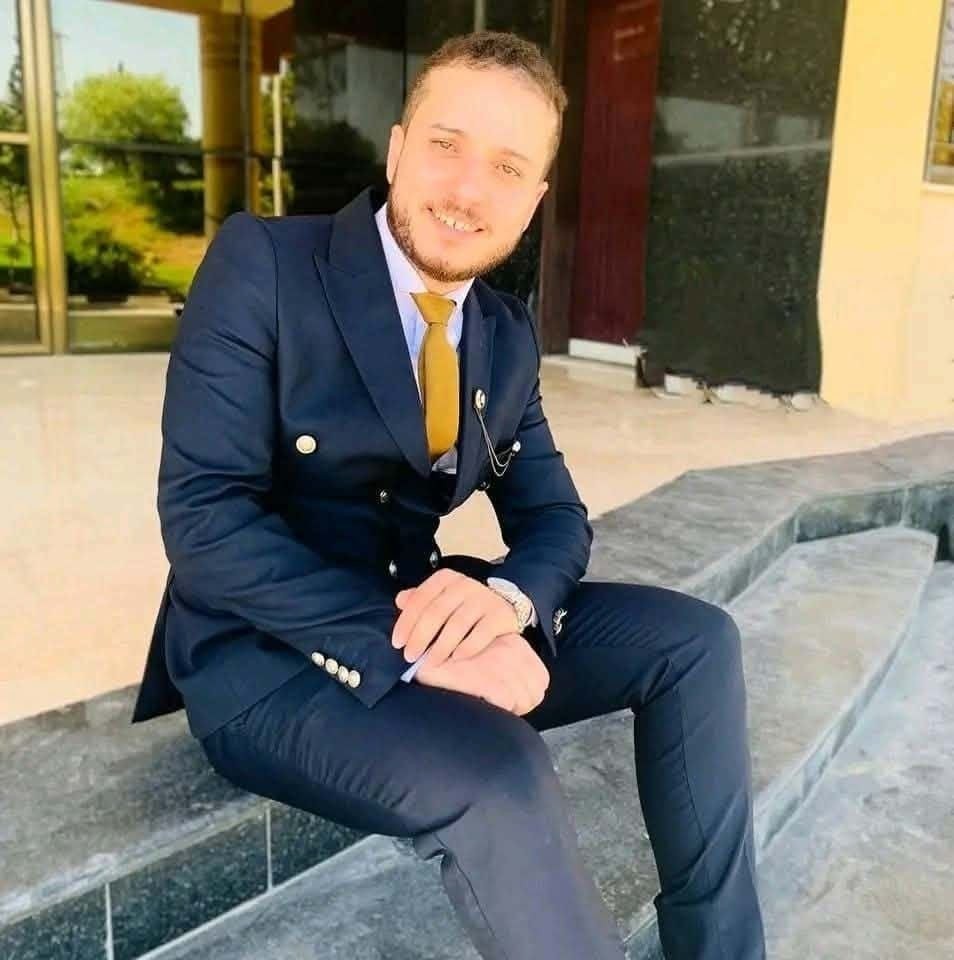 الشهيد عبدالحميد جادالله الذي ارتقى قبل قليل باستهداف نقطة شحن في منطقة البراق غرب خانيونس..jpg